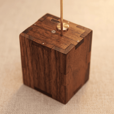 Riyumyi Handcrafted Walnut Bird Automaton